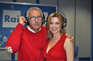 I conduttori Paolo Notari e Benedicta Boccoli.